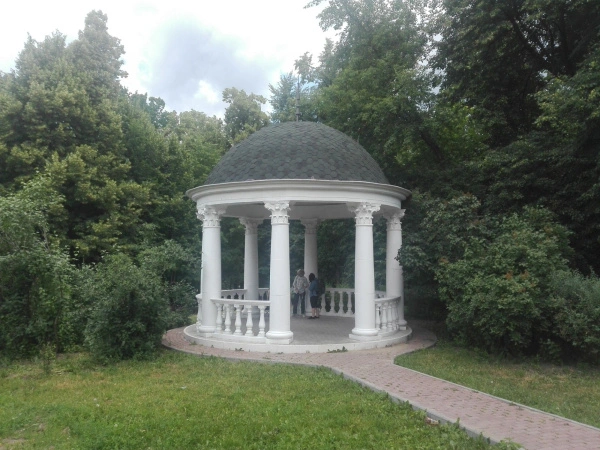 Ротонда тип 8, 8 колонн, диаметр 6630 мм Высота: 4075 мм