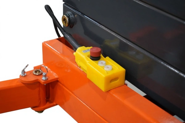 Подъемник ножничный передвижной 500 кг 9/11 м TOR SJY-0,5-9 AC 380В сетевой (G)