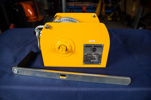Лебедка ручная TOR ЛТ-0,5 (JHW) г/п 0,5 т длина троса 40 м