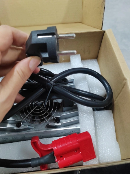 Зарядное устройство для машины поломоечной COMFORT 86